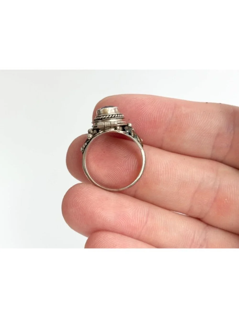Poison Box Art Deco Style Hinged Garnet Sterling Silver 925 Vintage Ring sz 5.25